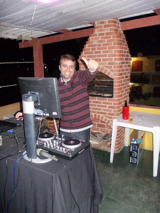 Baile Flash Back em frente a Praia de Vilatur em 03/08/2013